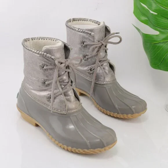 Jack Rogers Womens Hayley Duck Boot Size 8 Gray Silver Lace-Up Rubber Leather - Picture 3 of 12